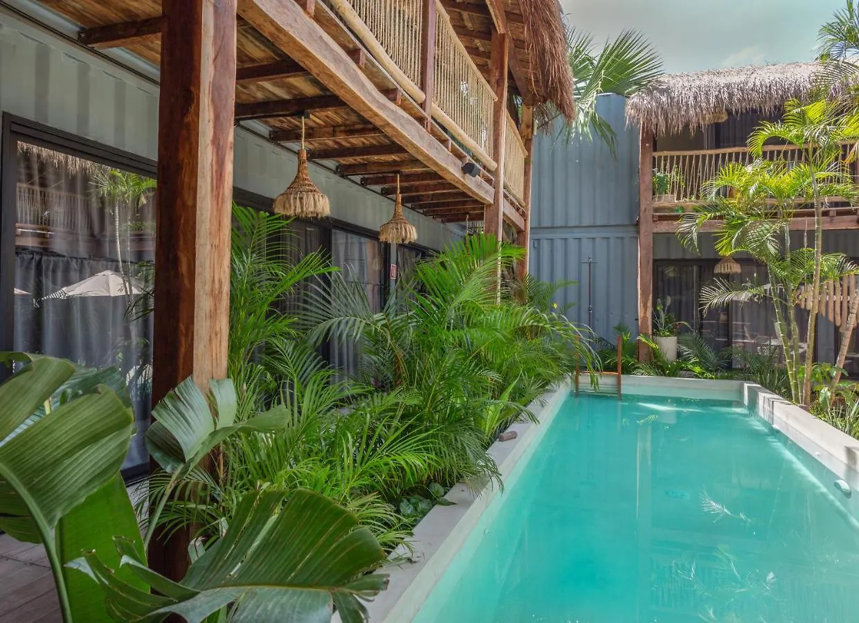 Meteora Stay & Coffeehouse Tulum Mexiko