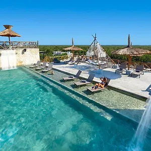 Naala Hotel Tulum Pueblo